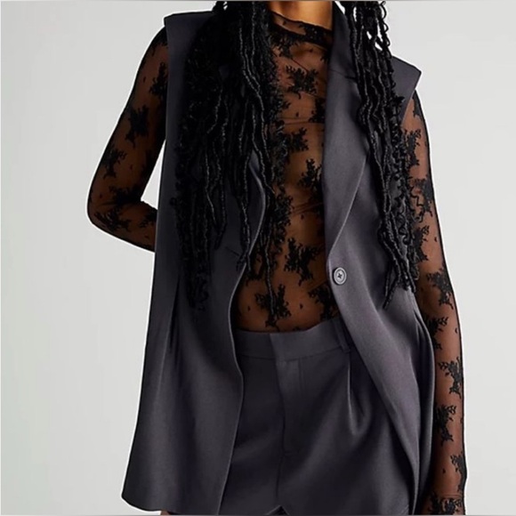 Free People Suit Shop Vest Gray with Shoulder Pads and Pockets Lined Size L - Picture 2 of 13